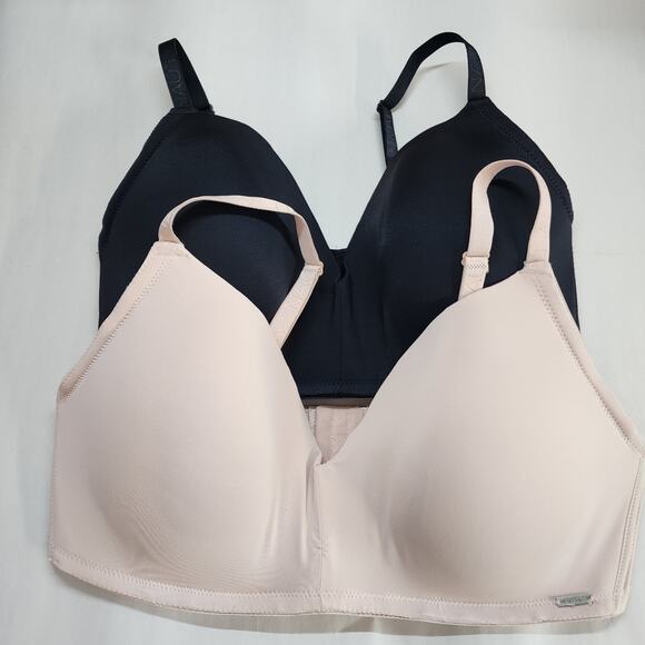 Lot of 2 Nautica Wire Free Bras 42D Black Cream Adjustable Straps 3 Snap Back - Picture 1 of 14